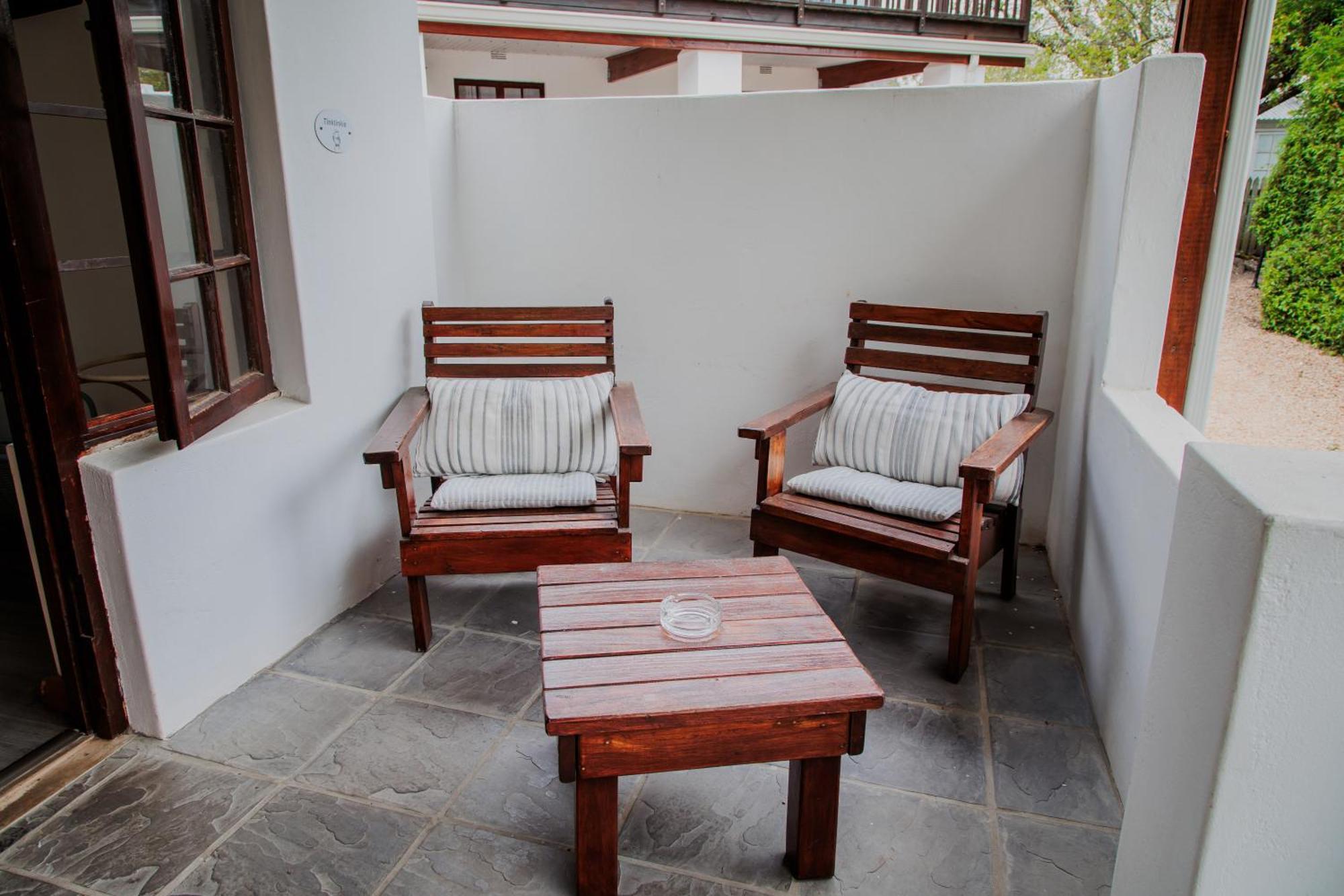 Aan De Oever Guesthouse Свелендам Екстериор снимка