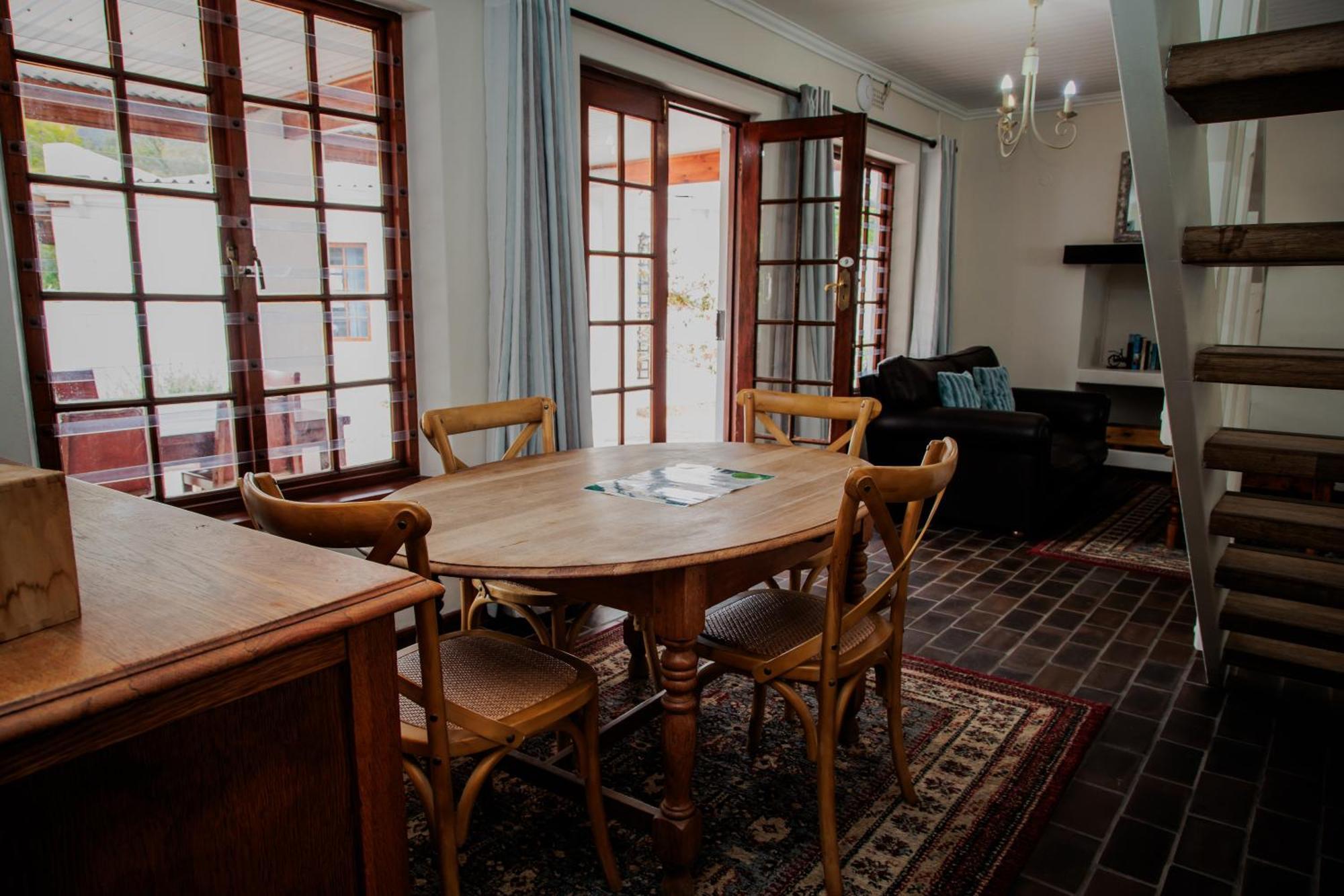 Aan De Oever Guesthouse Свелендам Екстериор снимка
