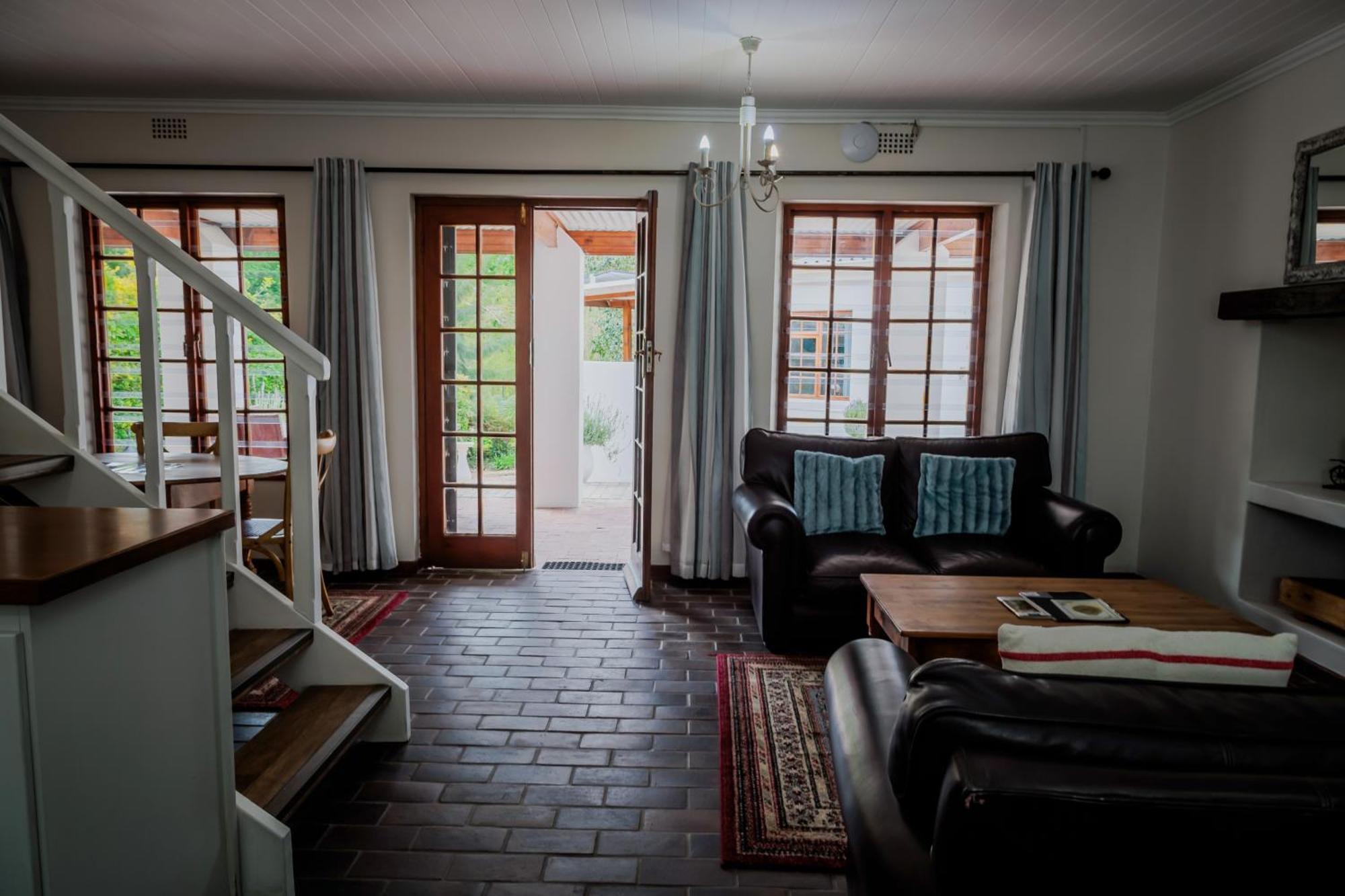 Aan De Oever Guesthouse Свелендам Екстериор снимка