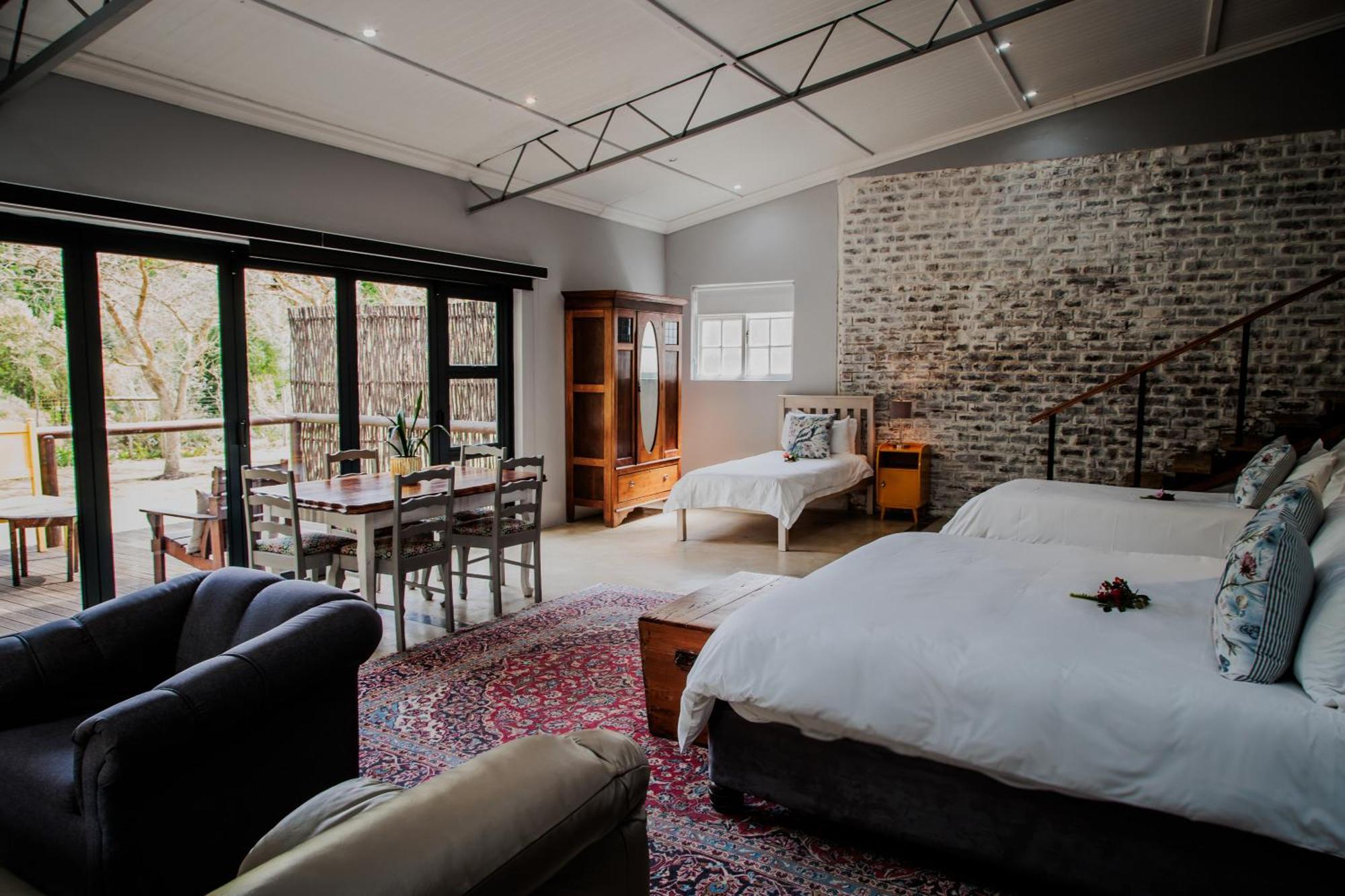Aan De Oever Guesthouse Свелендам Екстериор снимка